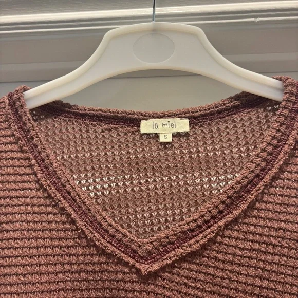 La Miel Dusty Rose Waffle Knit Long Sleeve Shirt - Picture 4 of 7